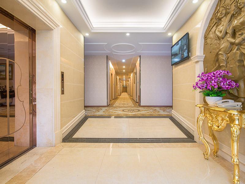 เวียนนา 3 เบสต์ คอนเวนชั่น เอ็กซิบิชั่น เซ็นเตอร์ ฉือกัง Hotel กวางโจว ภายนอก รูปภาพ